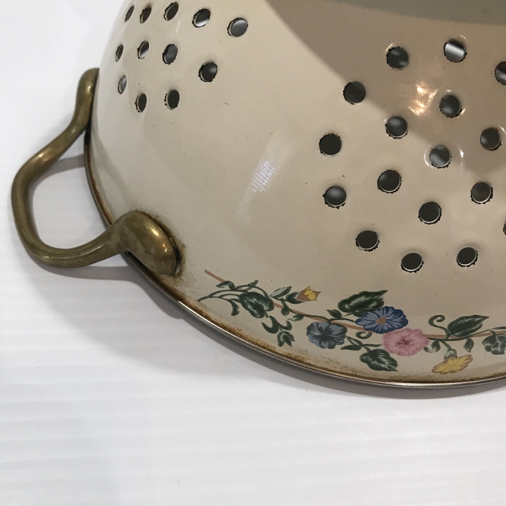 Rustic Primitive Vintage White Enamel Collander Floral Print Accent Brass Handle