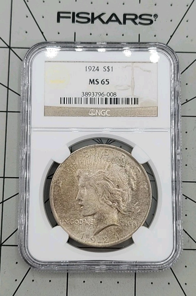 NGC 1924 MS-65 Peace Dollar