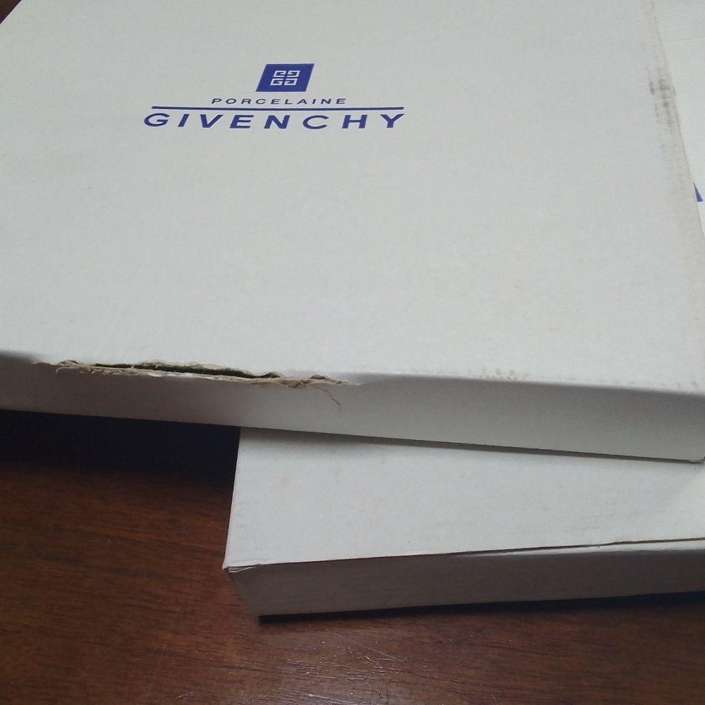 Givenchy Yamaka Plate 27cm Pair Set