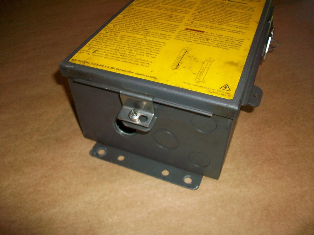 Scientific TechnologiesLight Curatin Controller MS4324B-2