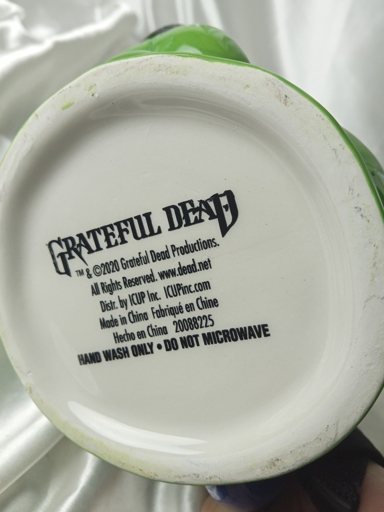 Grateful Dead Dancing Bear 18 oz Molded Mug Green