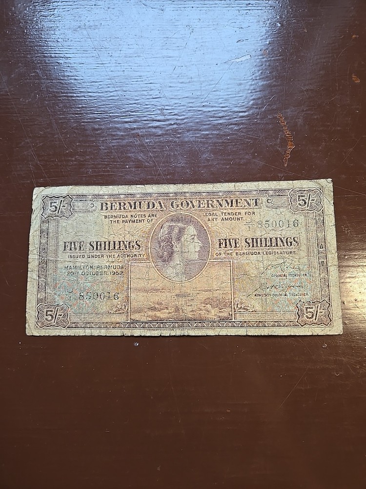 Bermuda 5 shillings P18  1952 circulated
