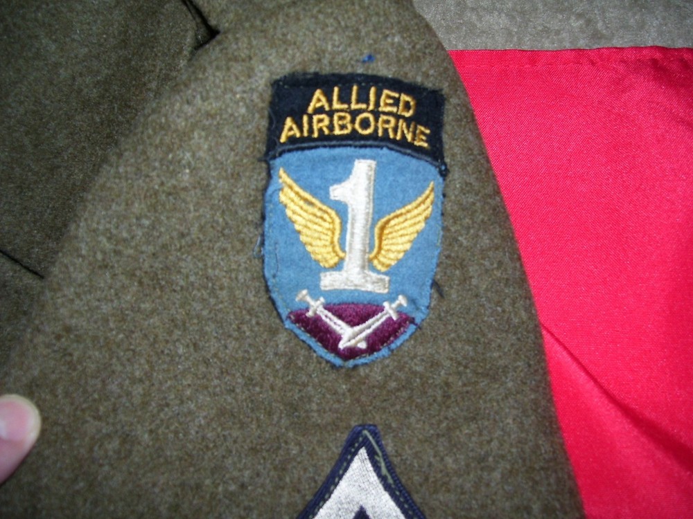 WWII NAMED RESEARCHED AIRBORNE UNIFORM COMPLETE GROUPING WITH BRING BACKS