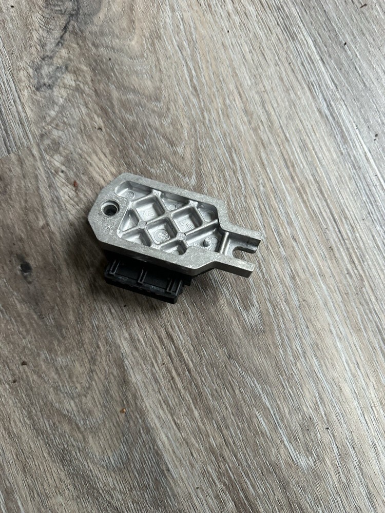 Hugo 138001 Control Unit, Ignition System, E30 BMW