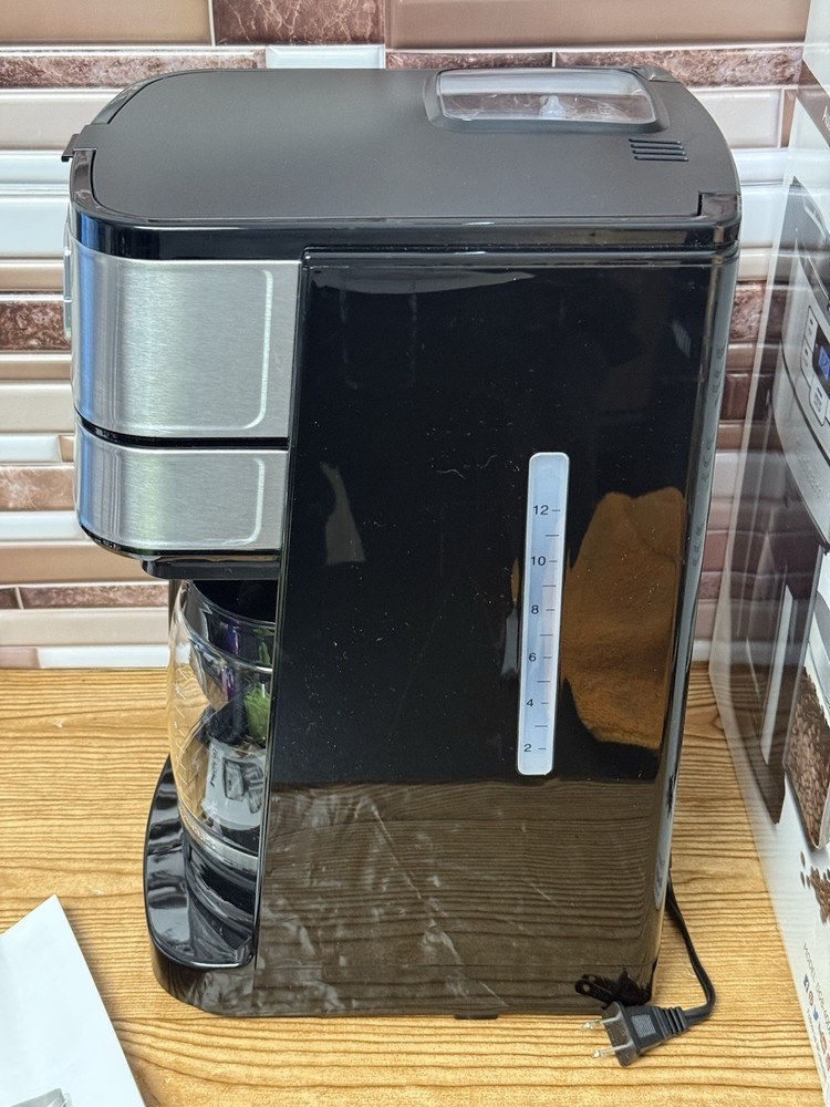 Cuisinart DGB-400 Automatic Grind & Brew Coffeemaker - NEW/OPEN BOX - TESTED