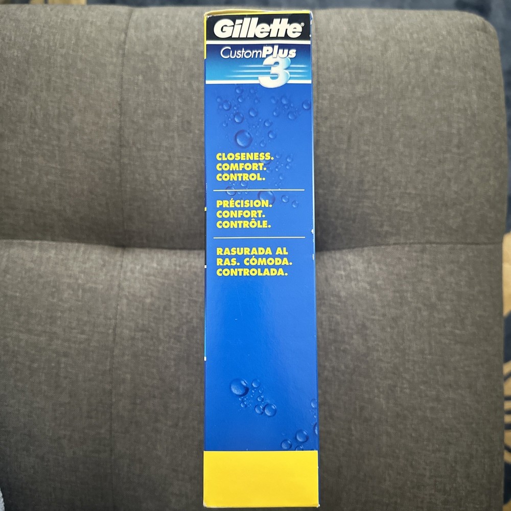 Gillette Custom Plus 3 Disposable Razors – 36 Count – New