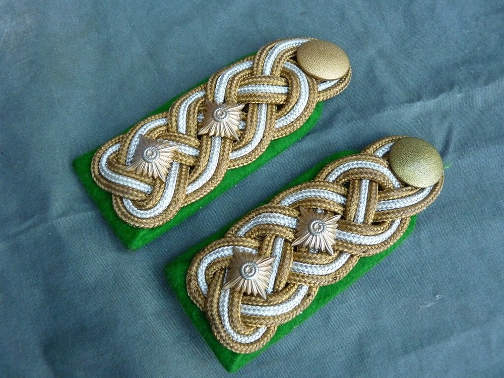 Polizei general shoulder boards