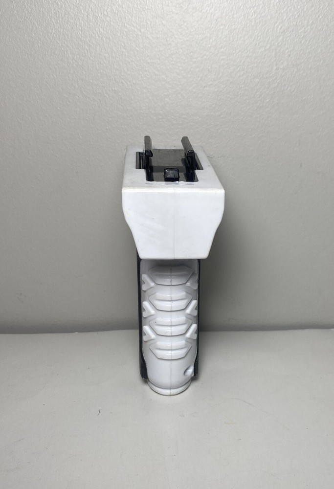 Nerf N-Strike Retaliator Pistol Grip White