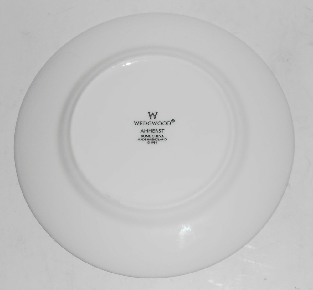 Wedgwood Pottery Bone China Amhearst Bread Plate