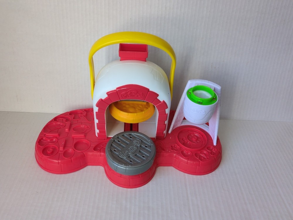 Playdoh Stamp N’ Top Pizza Oven