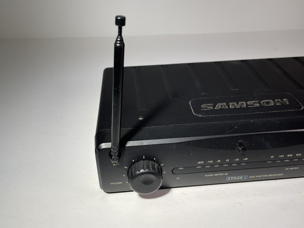 Samson VHF FM Receiver ONLY Stage 5 Model SR5 no cords