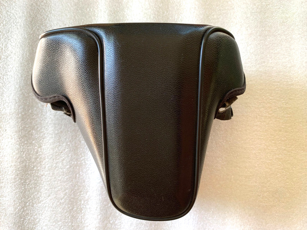 Original Canon T-70 camera CASE