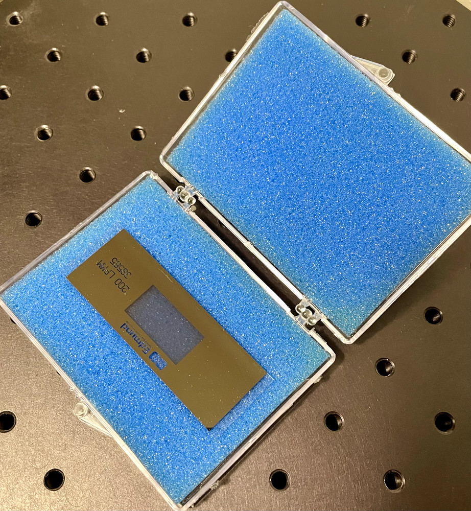 Ronchi Ruling Edmund Optics 200 LP/mm