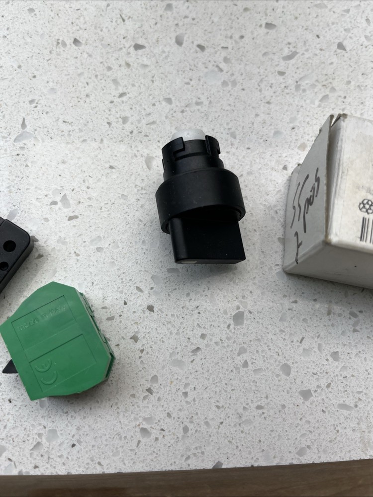 GCX3300 Automation Direct Selector Switch
