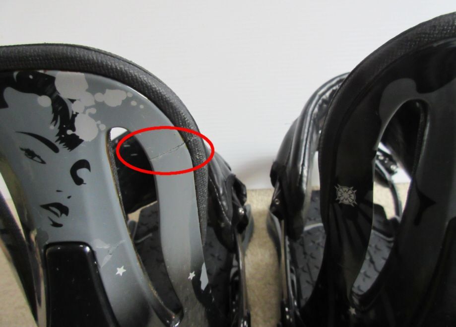 Lamar Team Black Snowboard Bindings