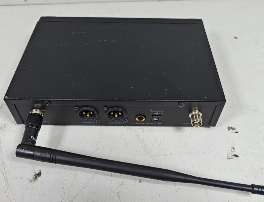 Karsect WR-352 Receiver - Used, Untested, No Accessories