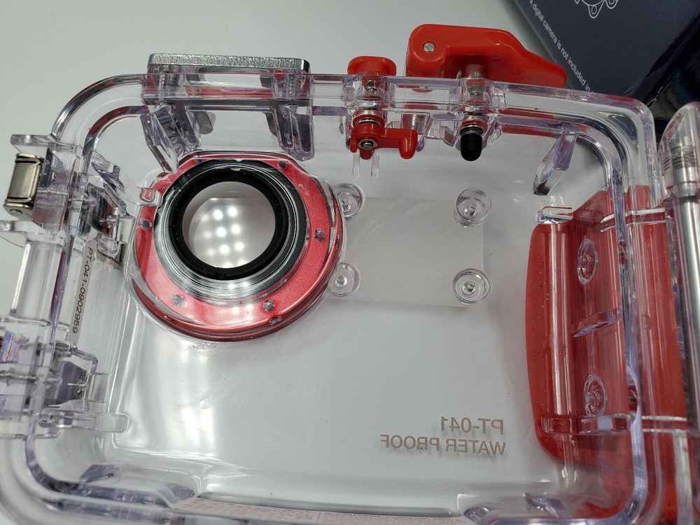 Olympus PT-041 Underwater Camera Case for Camera
