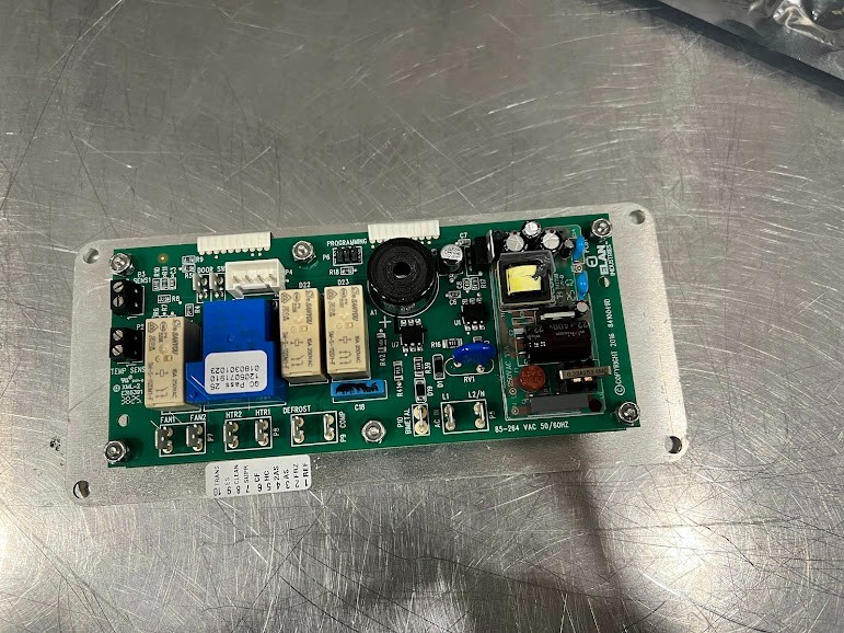 FWE CNTRL-REFRIG-6MOD-2 Control Board