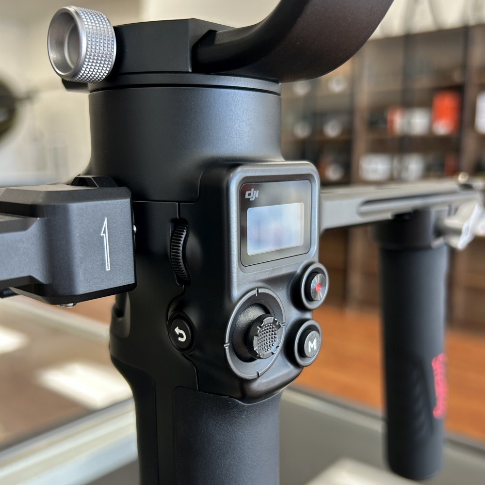 DJI Ronin SC2 with Dual Handle Handgrip *Pre-Owned*