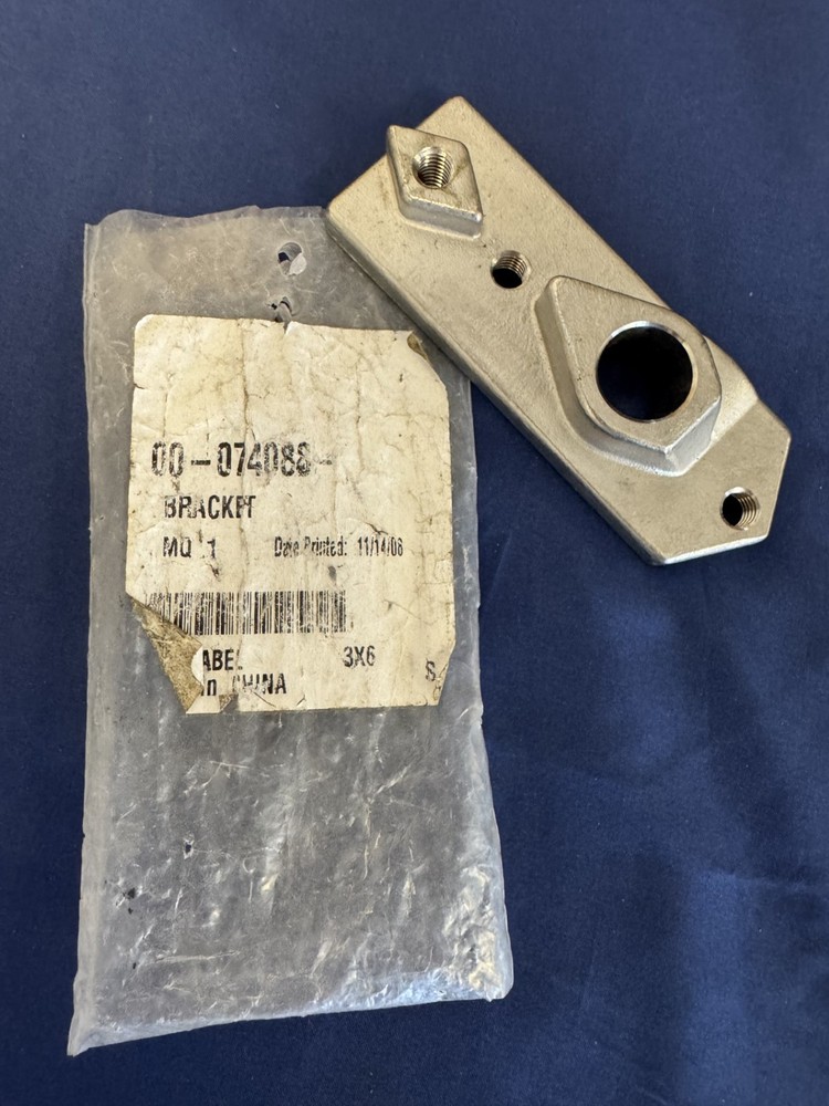 Hobart 00-074088 Bracket
