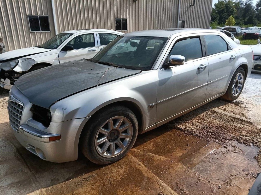 300 2006 Fuse Box Cabin 6556