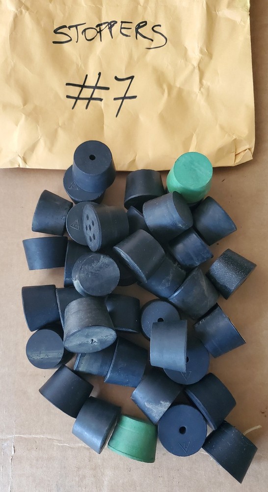 Rubber Stoppers Assorted Sizes (0#-9#). c.a. 190 Stoppers, see description