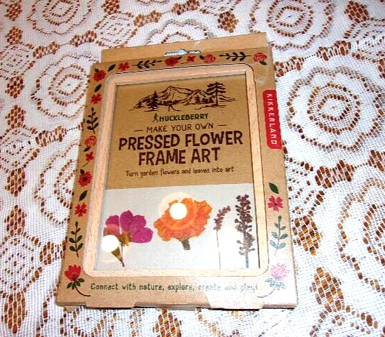 Kikkerland Pressed Flower Frame- New