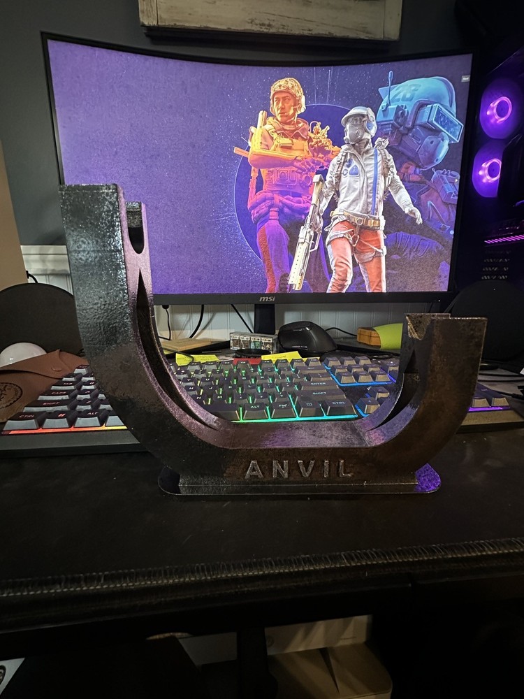 Arc Raiders Anvil prop replica complete with display stand & forge Print