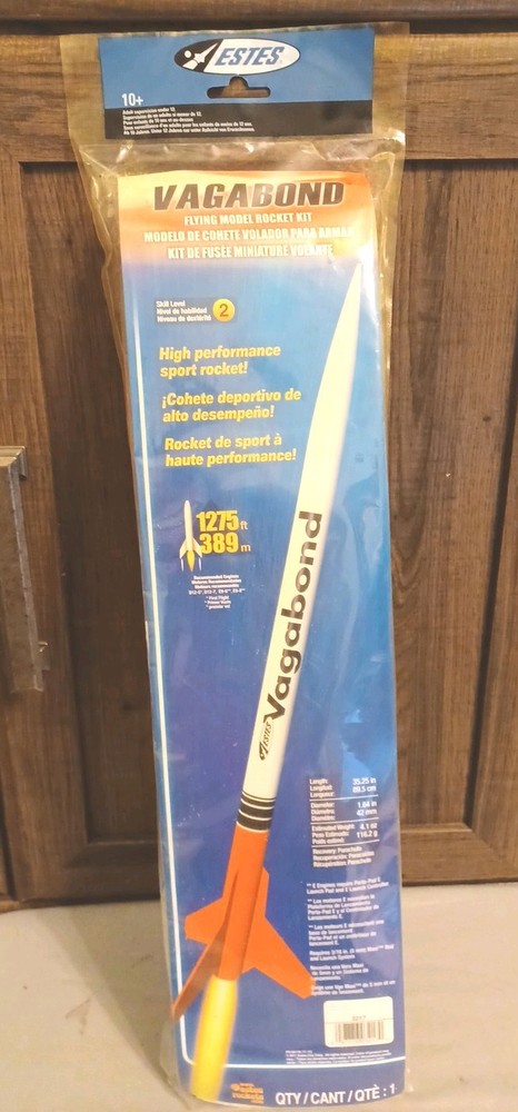 ESTES Vagabond Flying Model Rocket Kit - OOP - 3217