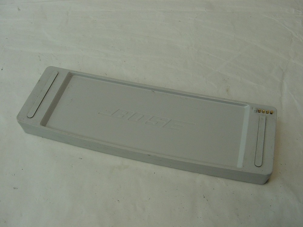 BOSE SOUNDLINK MINI II CHARGING CRADLE