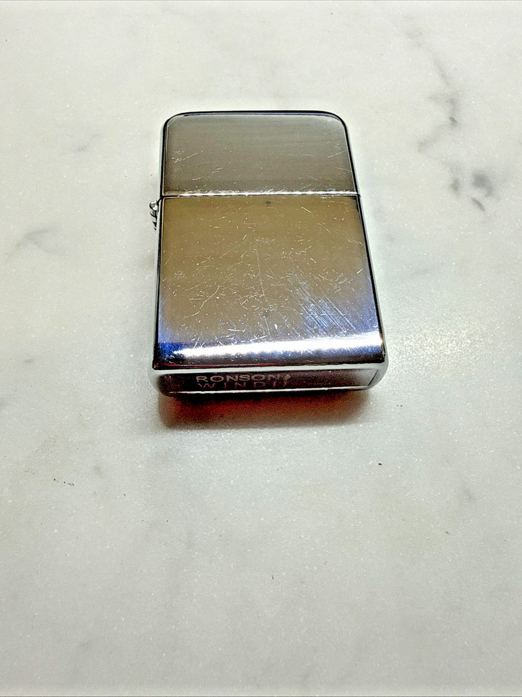 Ronson Wind II Cigarette Fluid Lighter Chrome Silver