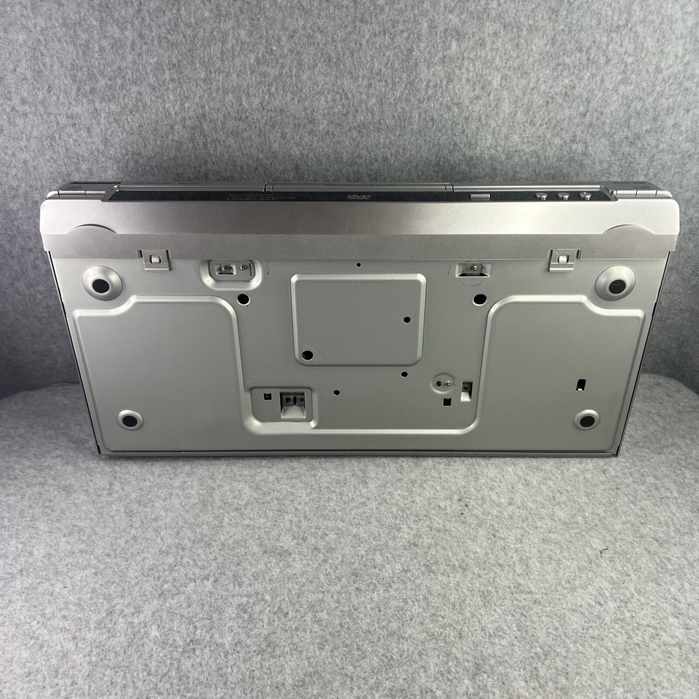 Panasonic DVD/CD Player S25 Progressive Scan Silver with Remote + A/V Chord
