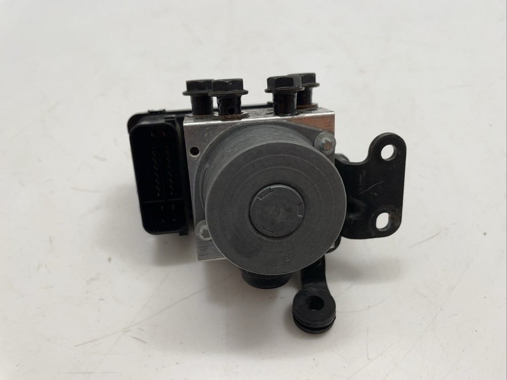 ♻️ Ducati Monster M821 821 Dark 2014 - 2016 ABS Pump Controller ♻️