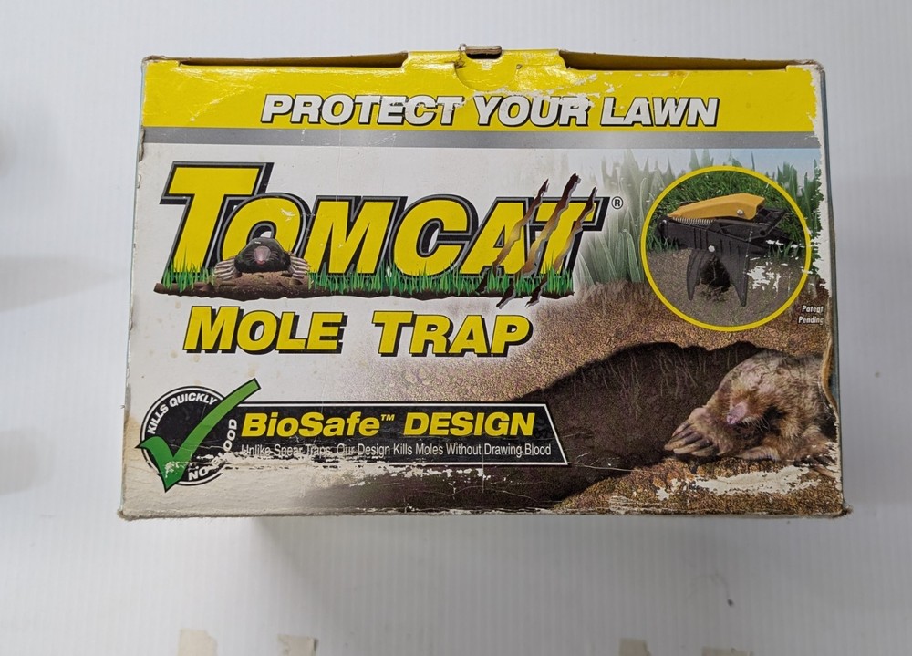 TOMCAT Mole Trap - 1 Pack. New.