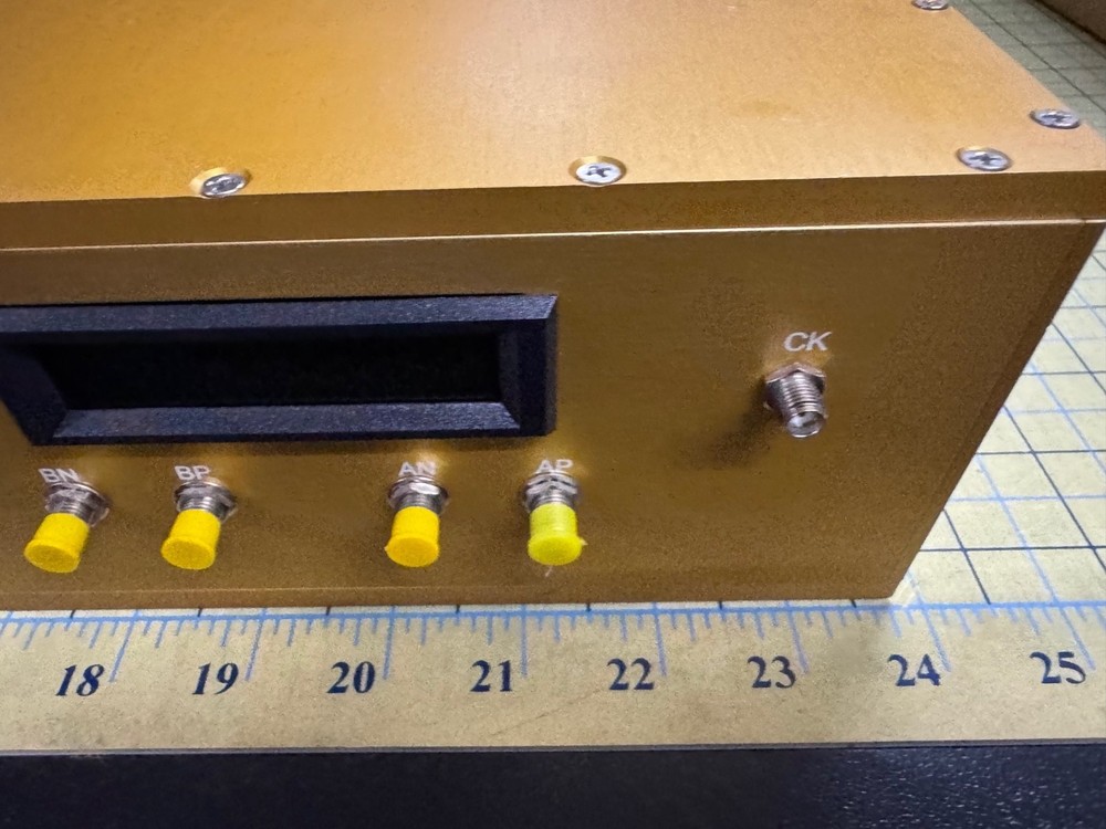 Euvis AWG472 ARBITRARY WAVEFORM GENERATOR