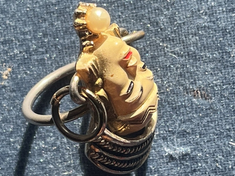 Vintage Unsigned Selro Asian Princess Ring Size 4 1/2