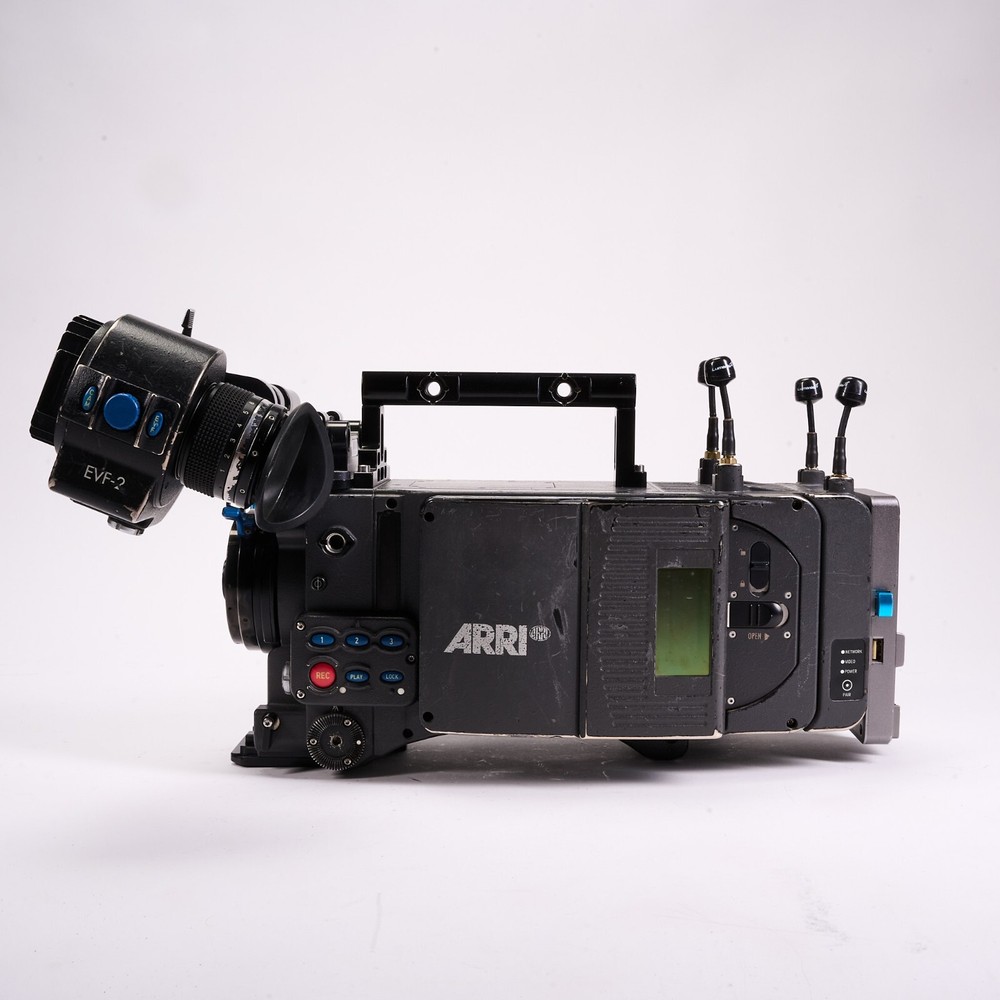 ARRI Alexa LF Camera Kit (EVF-2, V-Mount Battery Plate, Codex Reader, 2TB Codex)