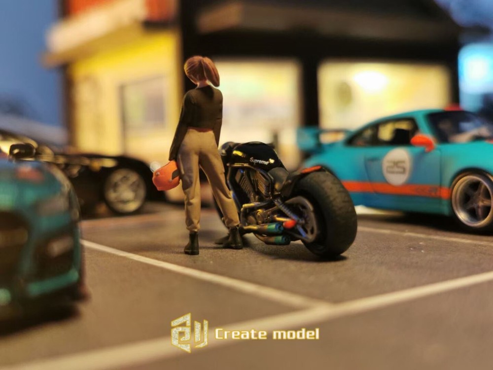 Create model 1/64 figure “Idol 02” ( Green)