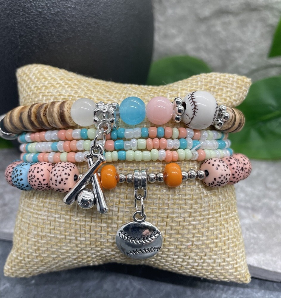 5 PC Handmade Baseball Beaded Stackable 7” Plus Stretch Bracelet Set New B1666