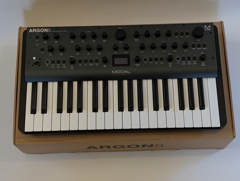 Modal Electronics Argon8 Polyphonic Wavetable Synth - MINT WITH BOX - DECKSAVER!