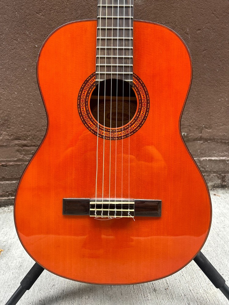 Washburn C5 Classical Guitar