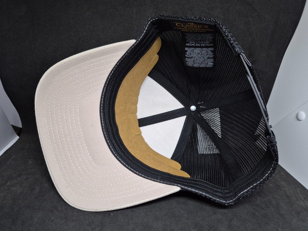 Hurley Mens adjustable snapback authentic trucker hat clasics Beige Black