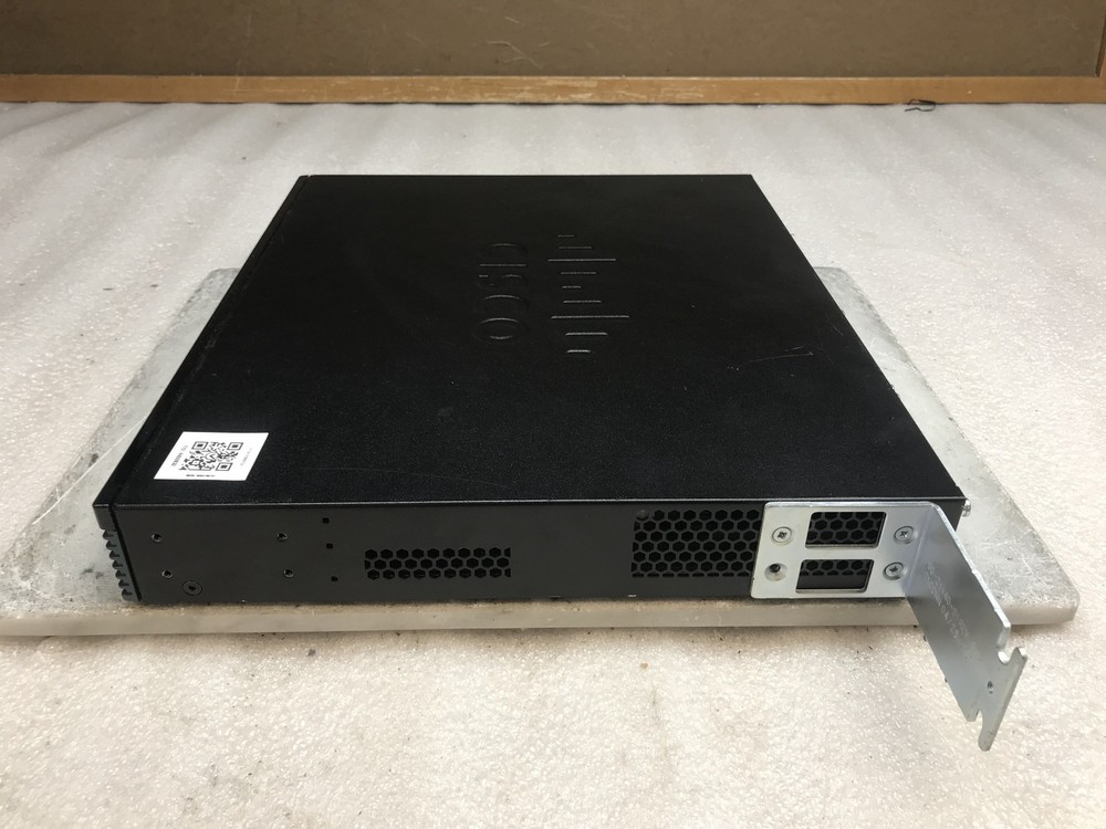 Cisco 1900 Series Model 1921 Gigabit Ethernet Service Router
