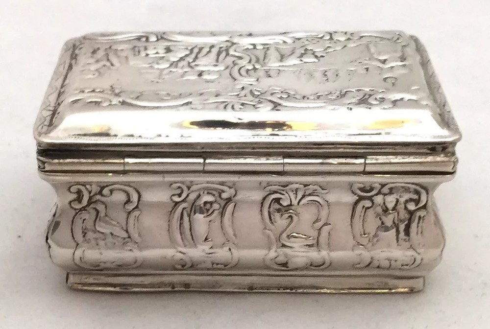 Dutch with London Import Hallmarks Sterling Solid Silver Snuff Box 1892 98.5g
