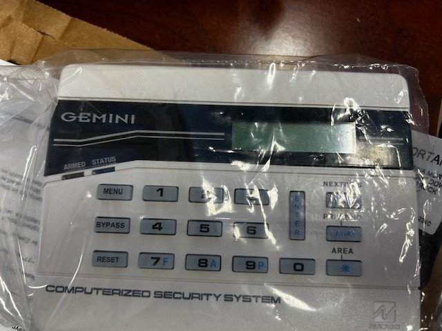 NAPCO GEMINI Security Keypad GEM-K4RF