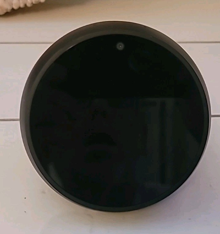 Amazon Echo Spot Smart Assistant VN94DQ Wi-Fi Bluetooth 2.5" Touchscreen
