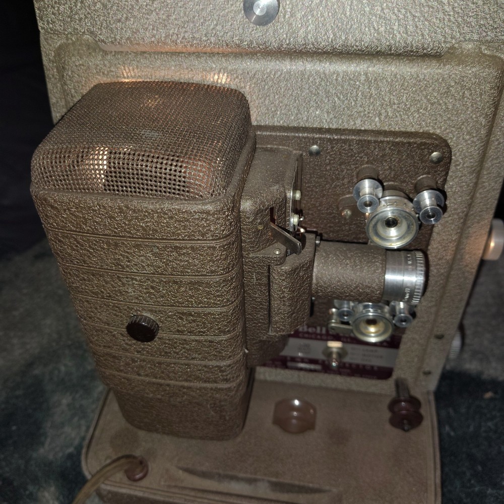 Bell and Howell 8mm vintage Model 253a
