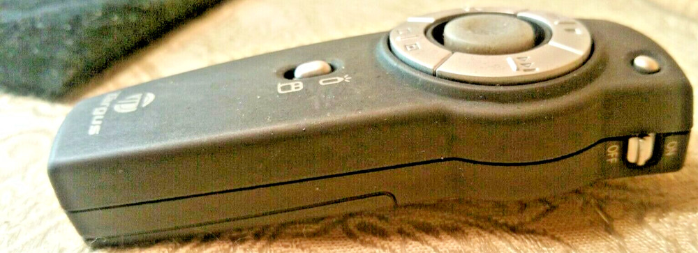 Targus PAUM30U Notebook Wireless Presenter Cursor Control Laser Pointer