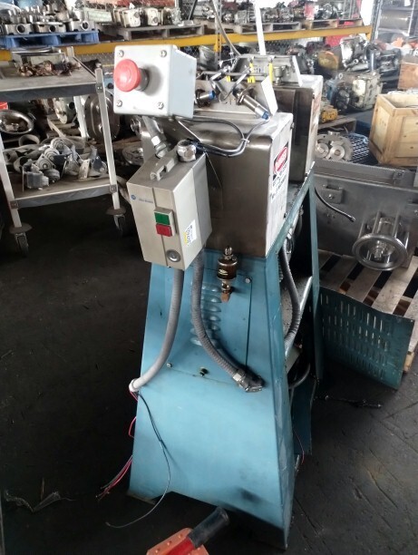 2 Roll Mill Lab Mill Keith Machinery Floor Model Two 3 x 8 rolls