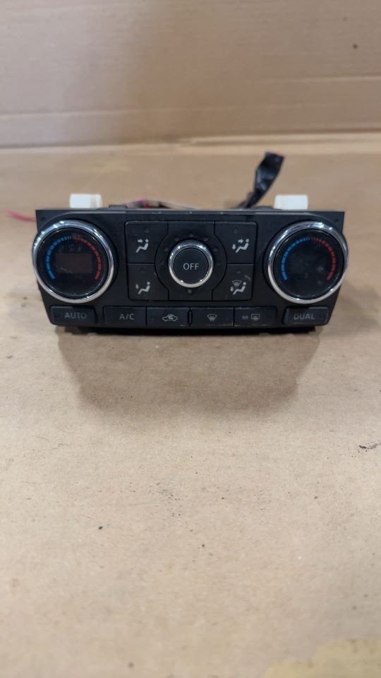 ALTIMA 2010 Fuse Box Cabin 6724